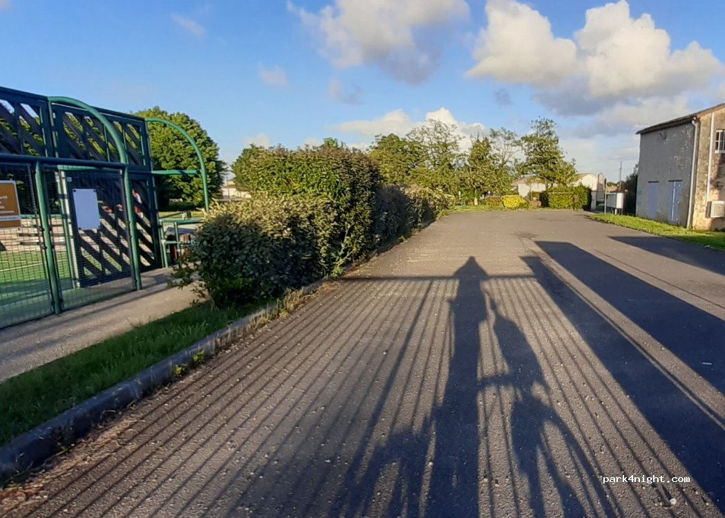 (33240) Val-de-Virvée - 18 Rue d'Aubie — foto