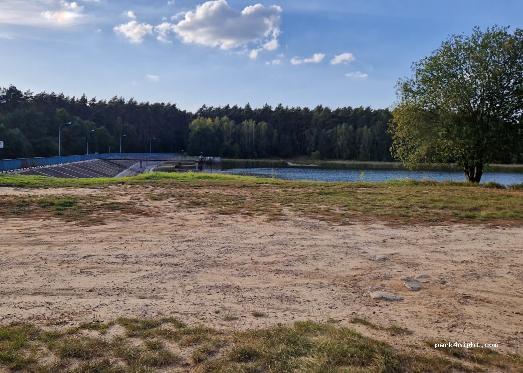 (62-007) Biskupice - — foto 3