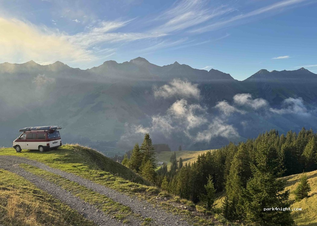 (3725) Frutigen - Unnamed Road — foto 2
