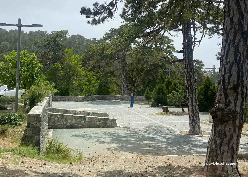 Troodos - B8 — foto