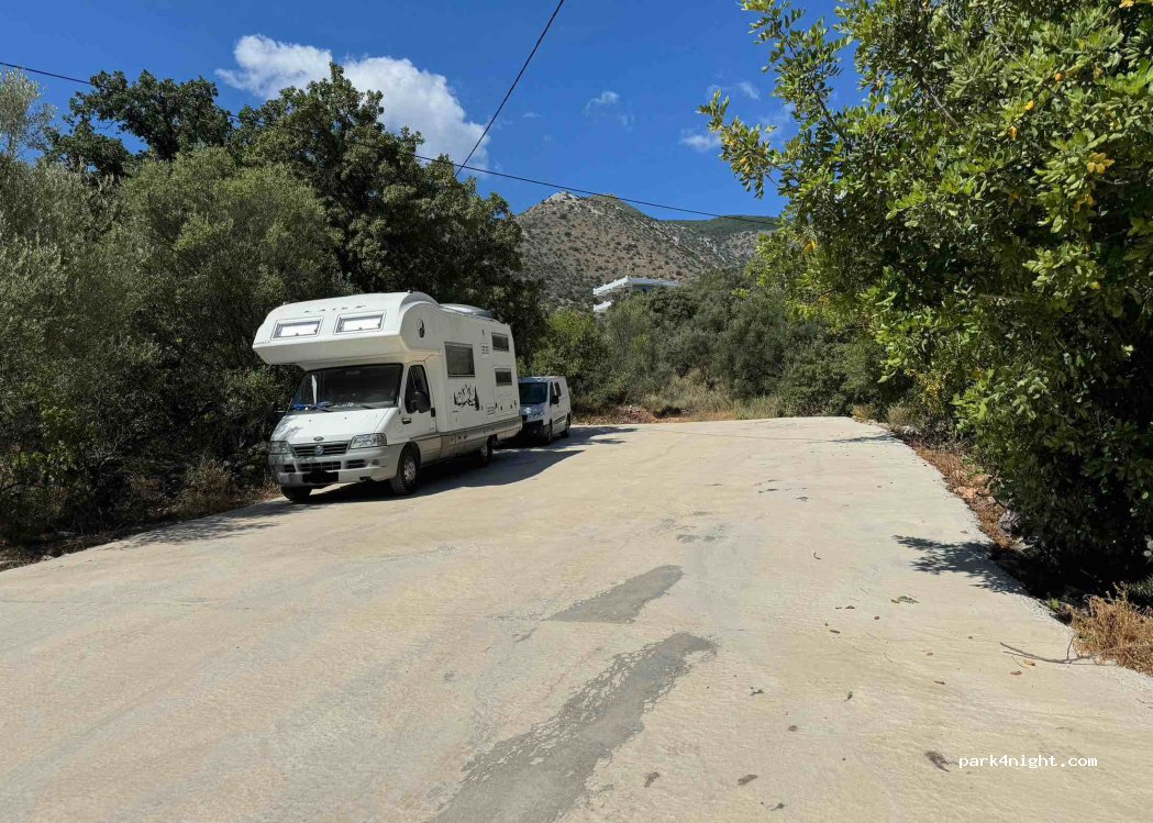 (230 62) Alipa - Unnamed Road — foto