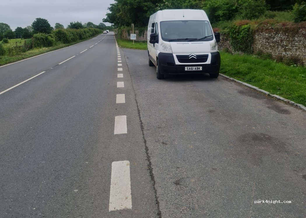 (BA8 0SD) Templecombe - A357 — foto