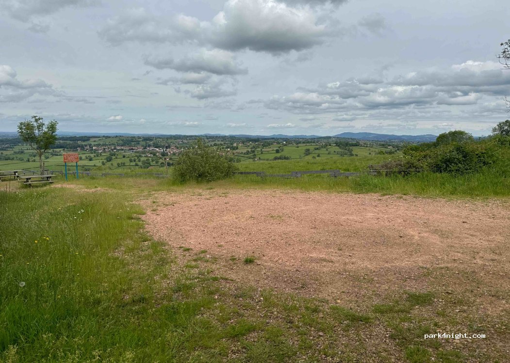 (71110) Briant - Unnamed Road — foto 4