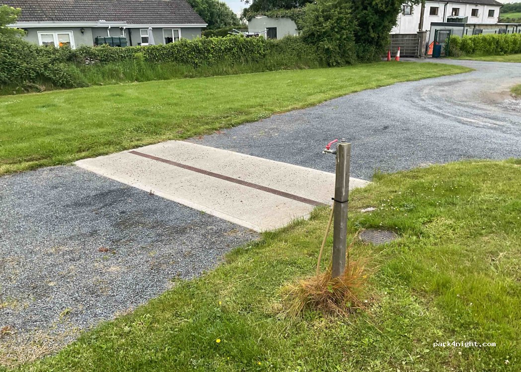 (R95 E0C5) Stoneyford - — foto 4