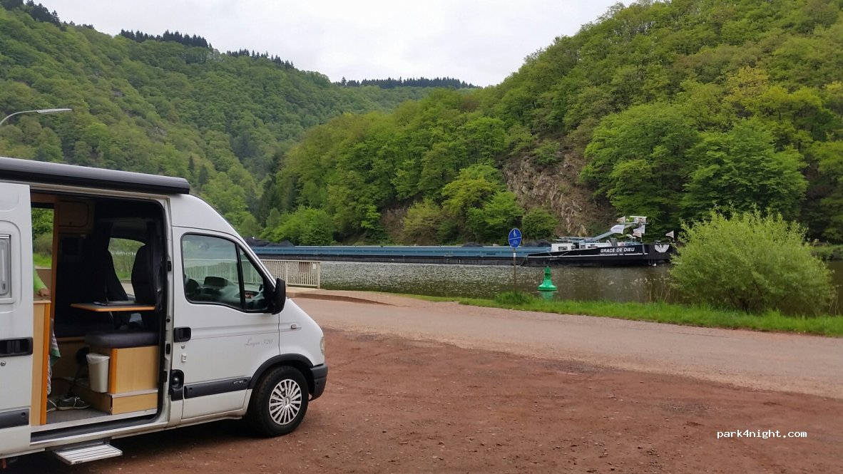 (66693) Mettlach - 1 Steinbach — foto