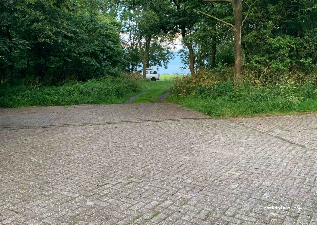 (9141) Wierum - Koaterhústerwei — foto 2