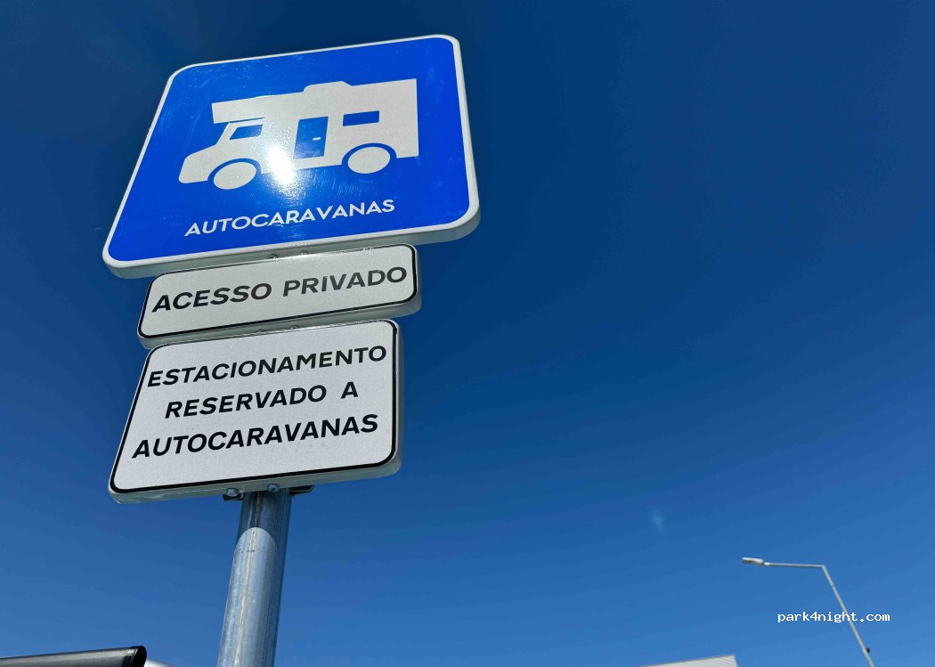 (2500) Caldas da Rainha - 1 Rua Pereira Brazão — foto