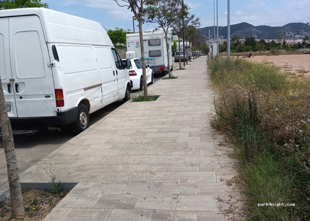 (08870) Sitges - 90 Lloc Can Bort — foto