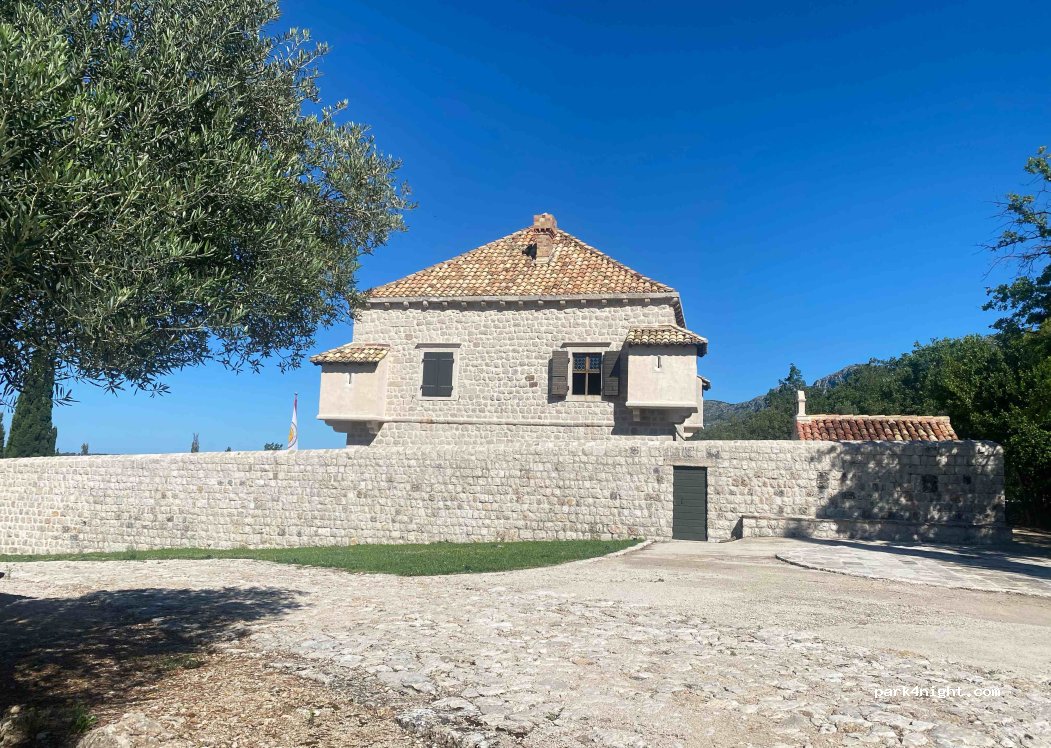 (20215) Pridvorje - 7 Podvor — foto 2