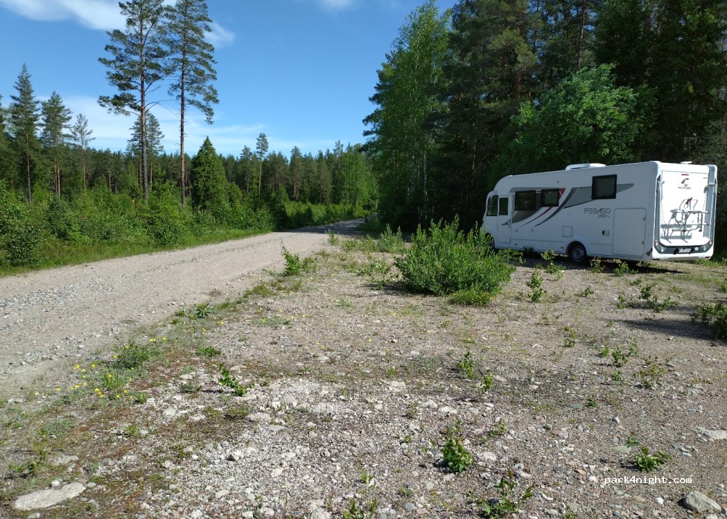 (811 98) Österfärnebo - — foto