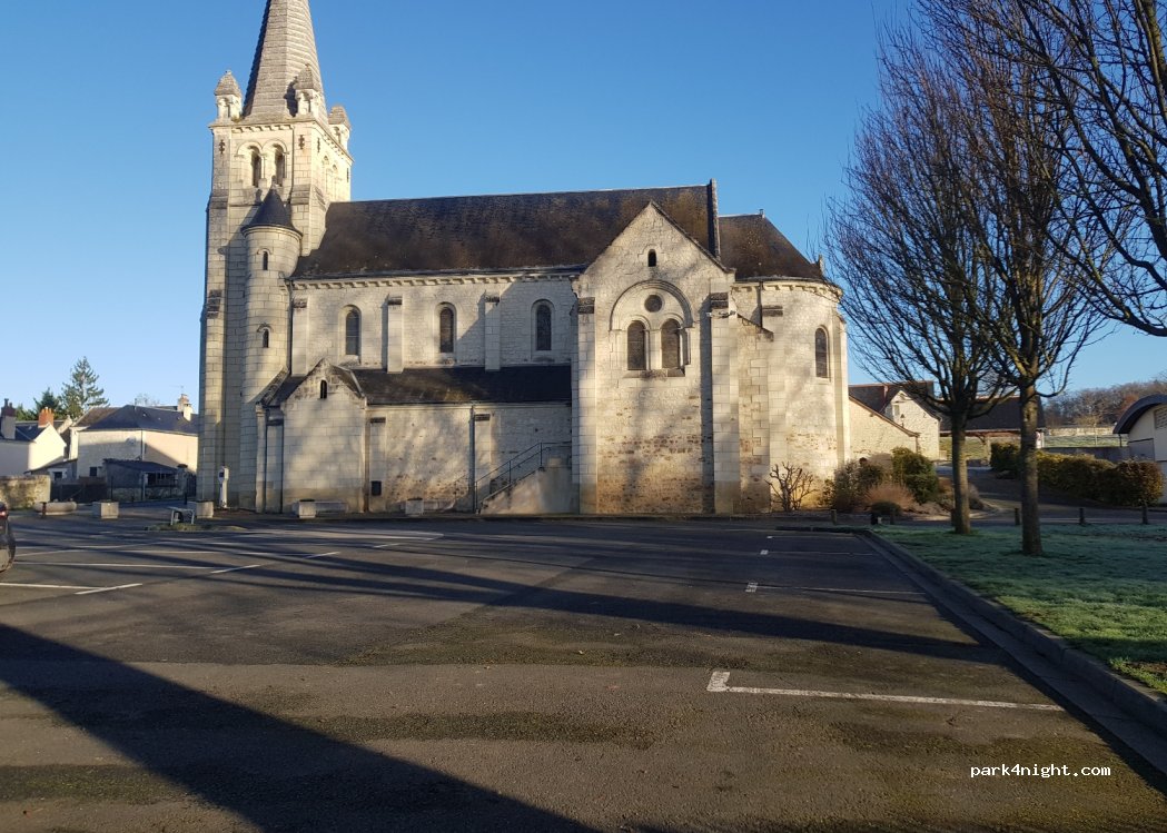 (37500) Saint-Benoît-la-Forêt - 8 Le Bourg — foto 3