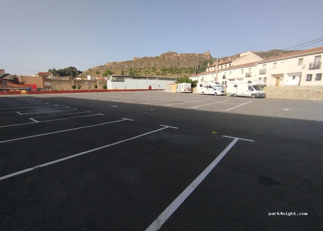 (16300) Cañete - 13 Avenida Tres Sendas — foto