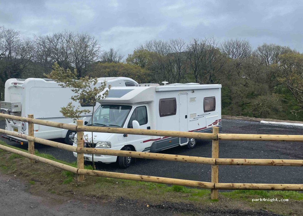 (SA15 5AR) Drefach - Capel Seion Road — foto