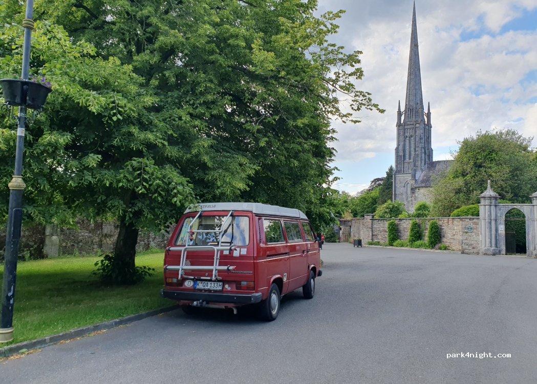 (P51 XH32) Lismore - Church Avenue — foto