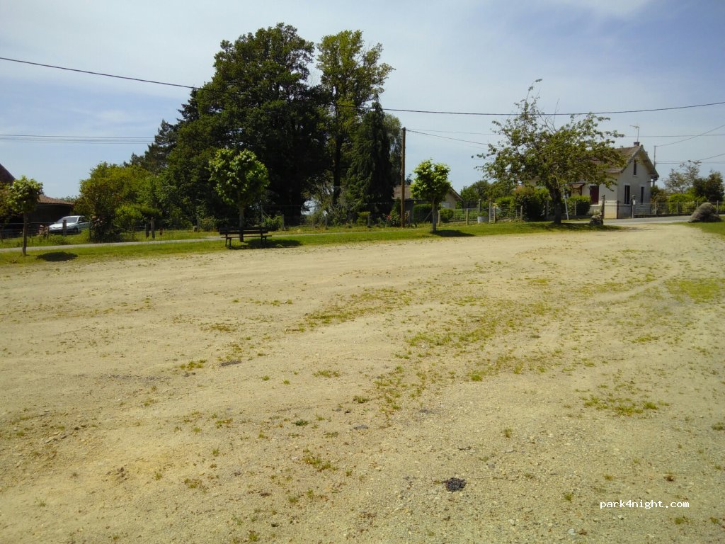 (87330) Gajoubert - Champeaux — foto