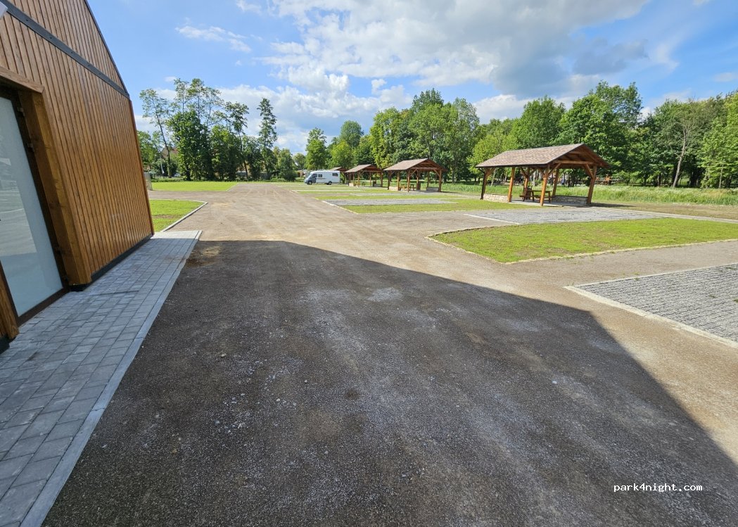 Camper Park Roztocze — foto