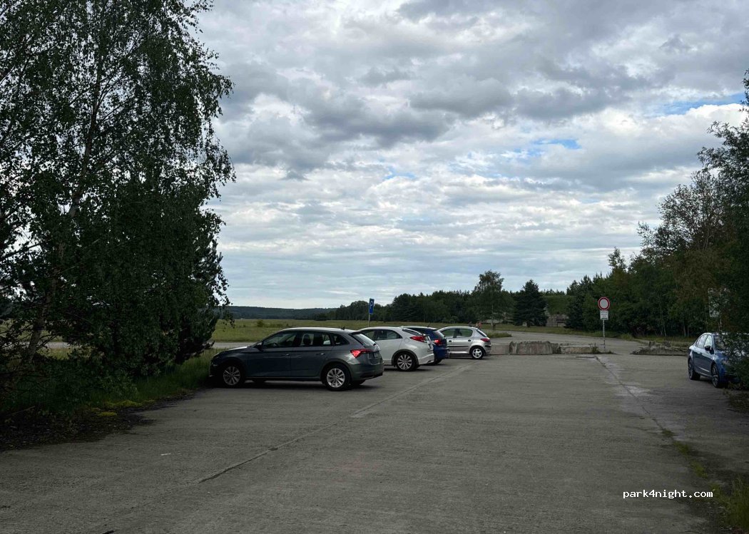 (471 24) Kuřívody - Unnamed Road — foto