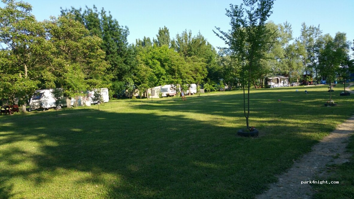 Camping Oaza — foto