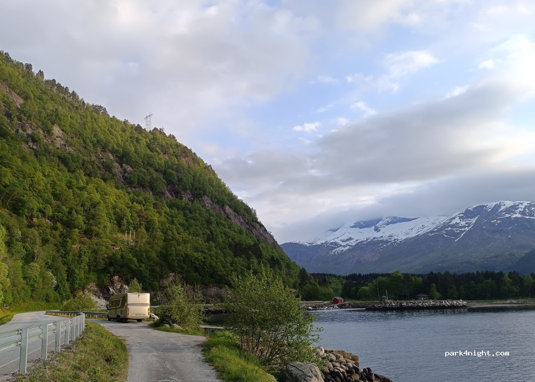 (6470) Eresfjord - 660 — foto 2