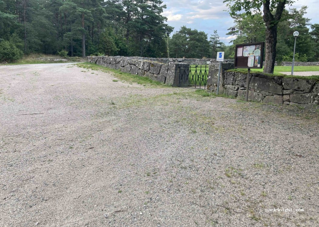 (452 93) Näsinge - 1 Näsinge kyrka — foto 2