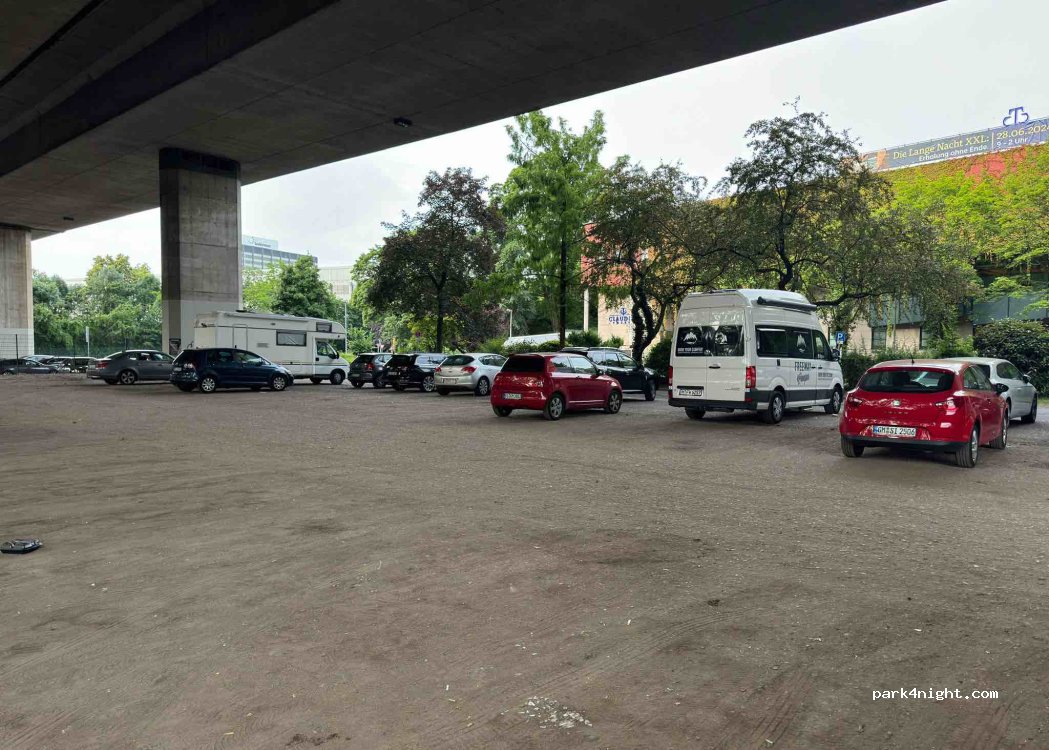 (50679) Köln - 1 Sachsenbergstraße — foto 2