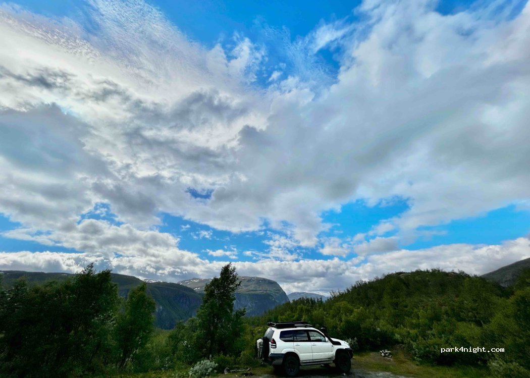 (5784) Øvre Eidfjord - Unnamed Road — foto