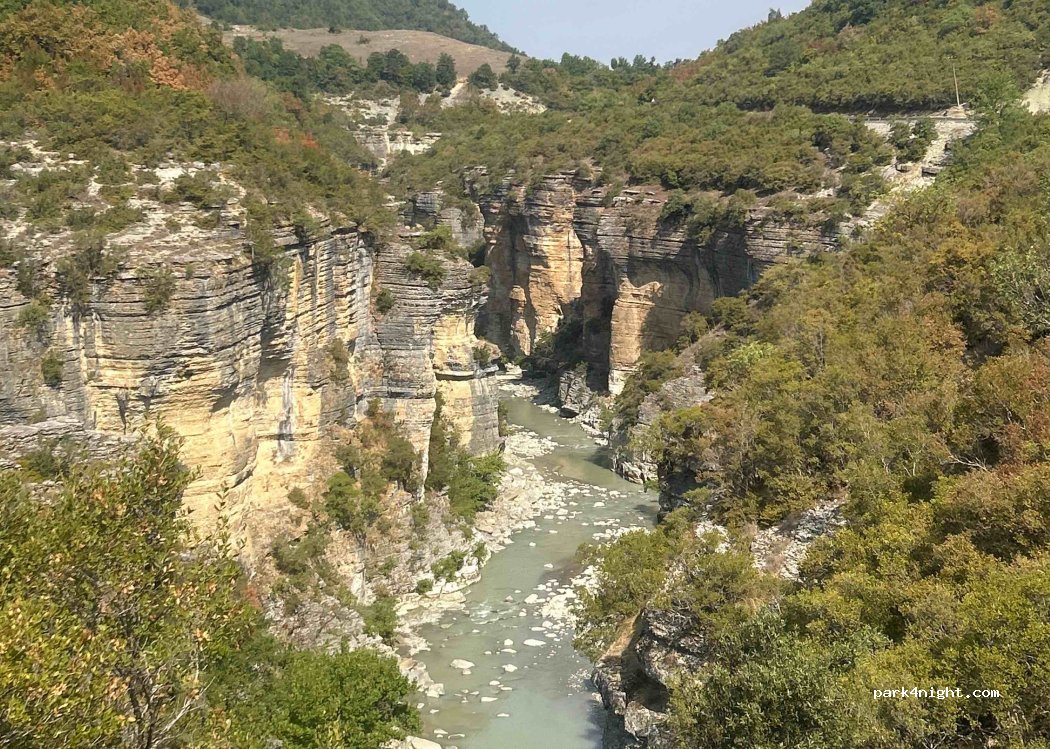 () Zabërzan - — foto 3