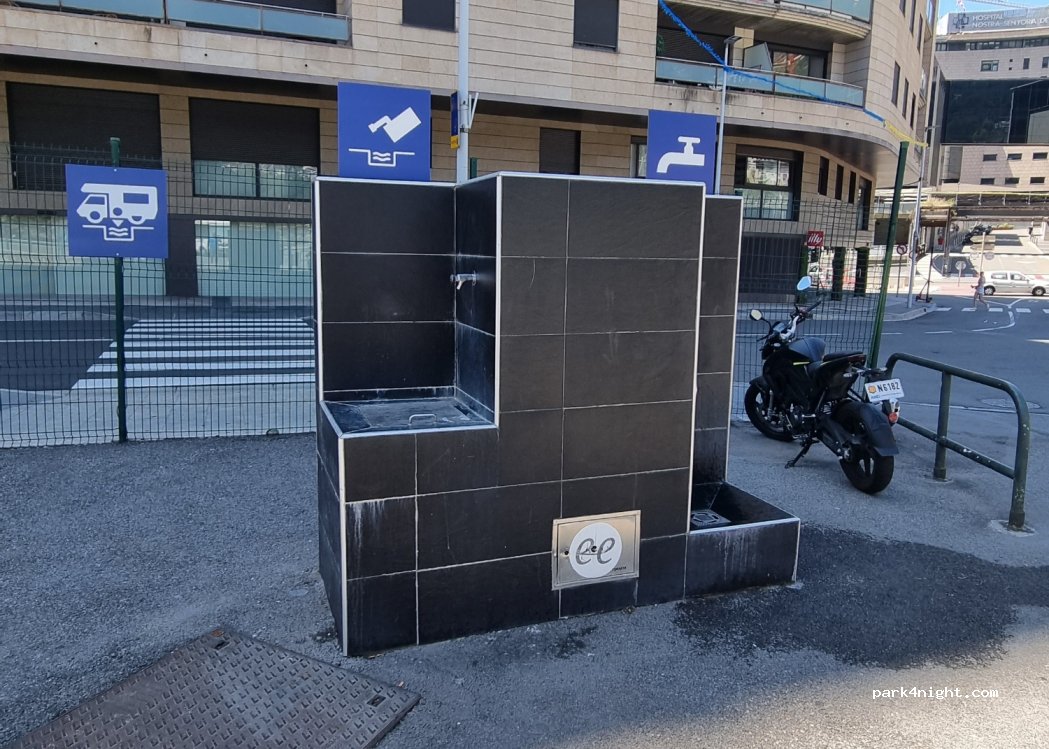 Parking Prat del Roure — foto 4