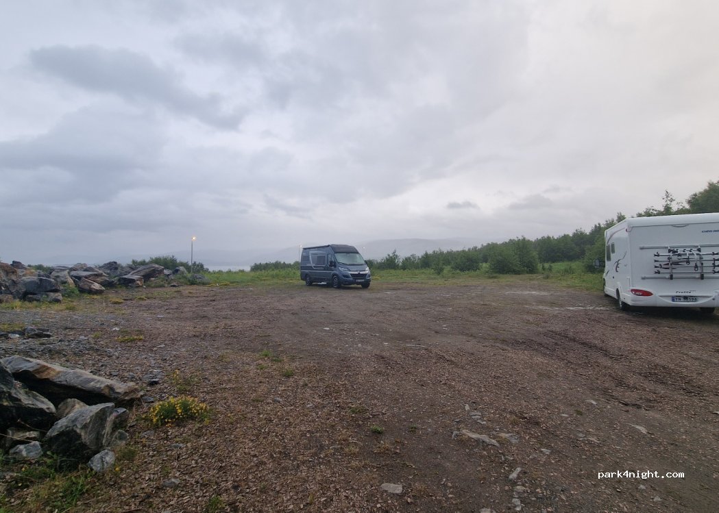 (8050) Godøynes - Unnamed Road — foto