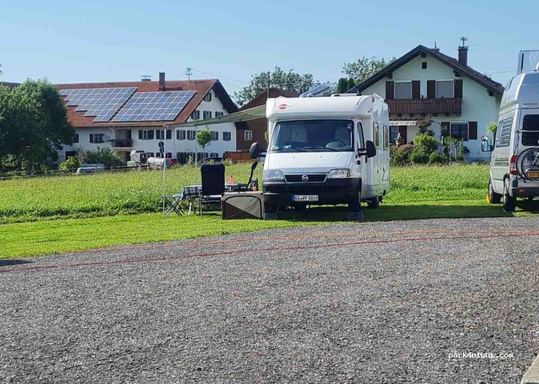 Wohnmobilstellplatz Weizes Weitblick — foto 2