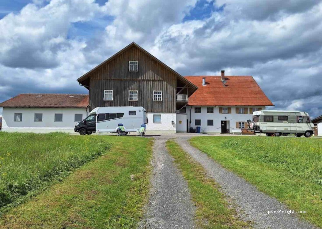 Wohnmobilstellplatz Weizes Weitblick — foto 4