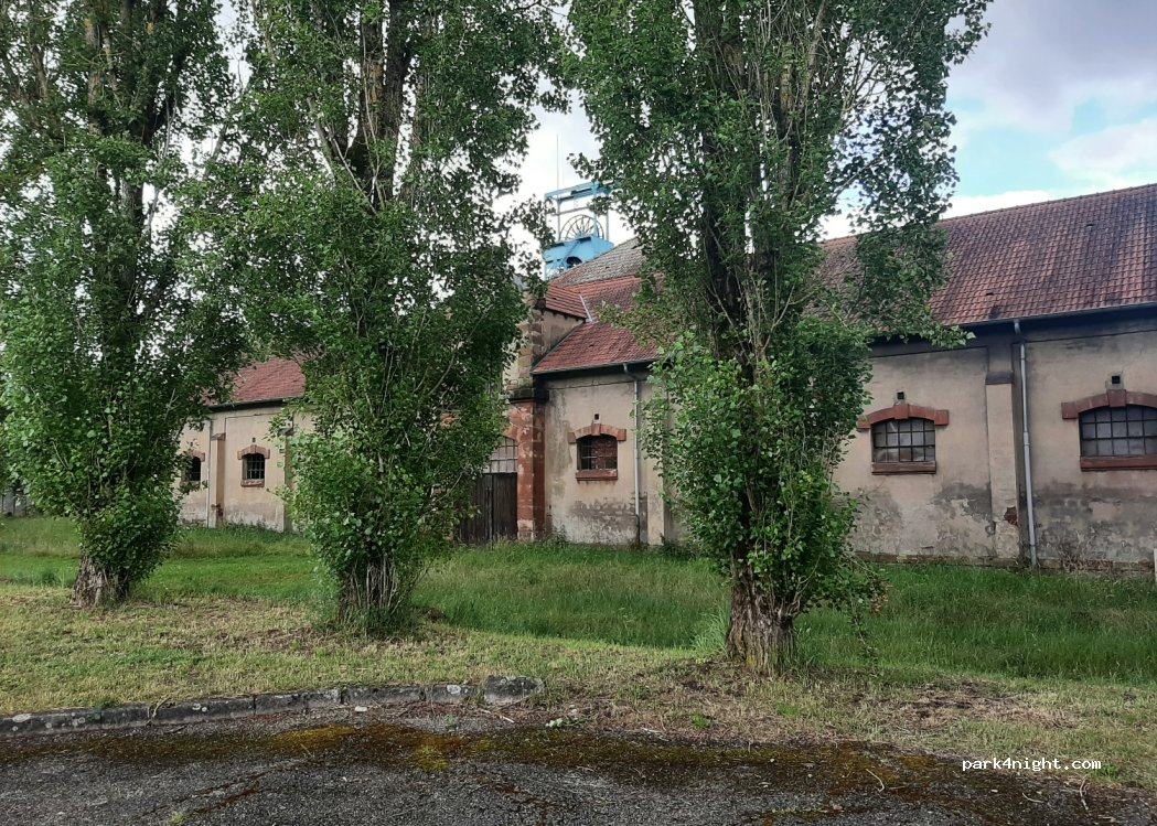 (57540) Petite-Rosselle - 521 Contour Saint-Charles — foto