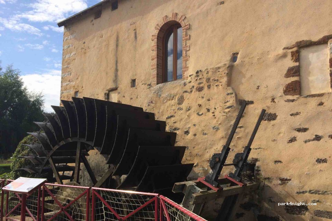 (72210) Fillé - La Pelouse — foto 3