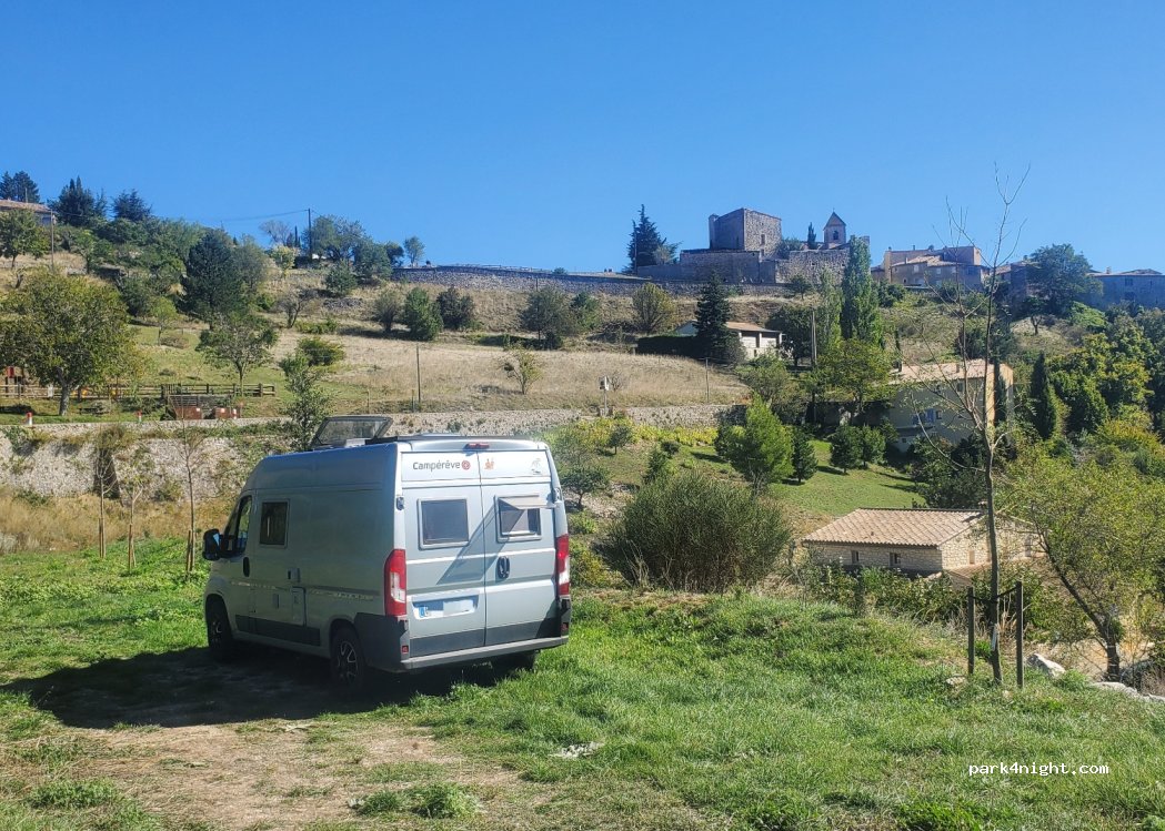 (84390) Aurel - 942 Route de Montbrun — foto 2