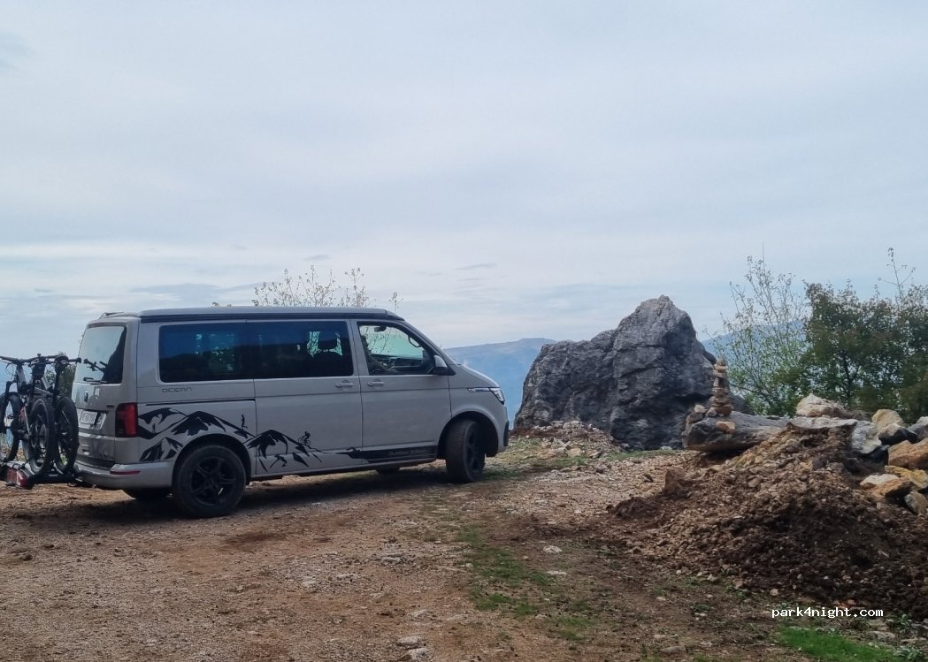 (422 00) Diava - Unnamed Road — foto 4