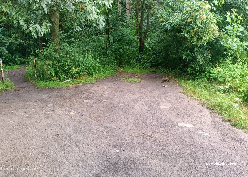 (161 00) Prague - Unnamed Road — foto 2