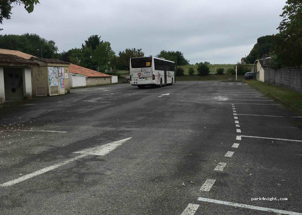 (33180) Vertheuil - 34 Rue de Bayle — foto