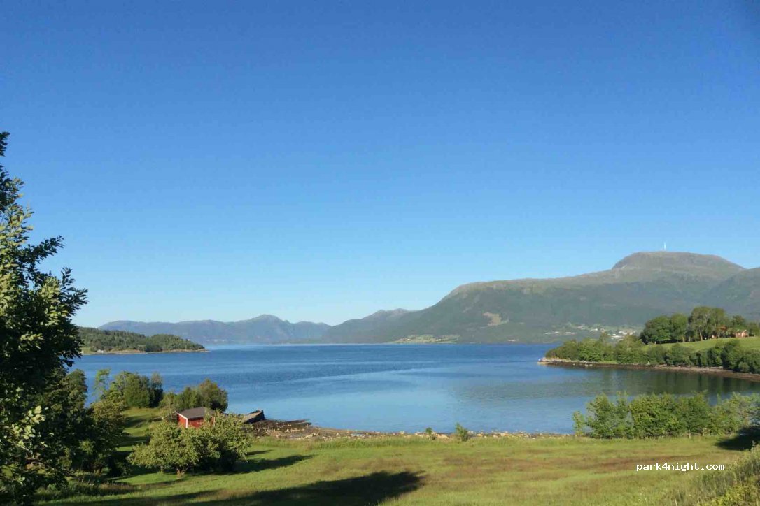 (6633)  - Gjemnesvegen — foto