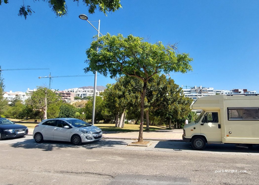 (29680) Estepona - 4 Calle Eslovaquia — foto