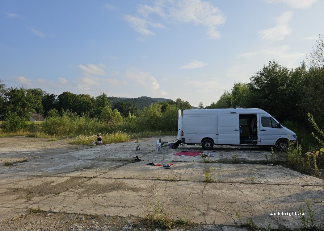 (34-106) Jaszczurowa - Unnamed Road — foto