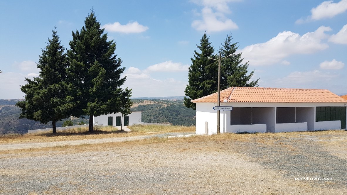 (5230) - parking de la capela Sao Bartolomeu — foto 2