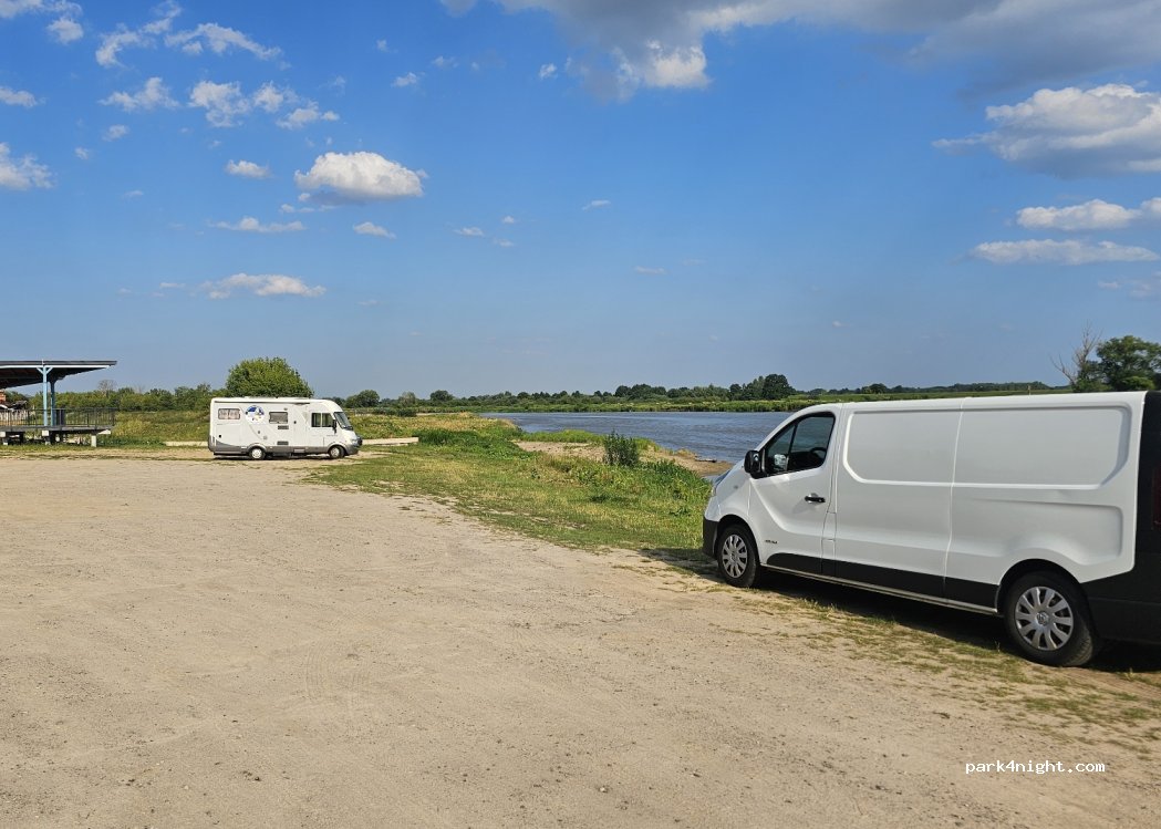(07-306) Brok - 2 Przystań — foto