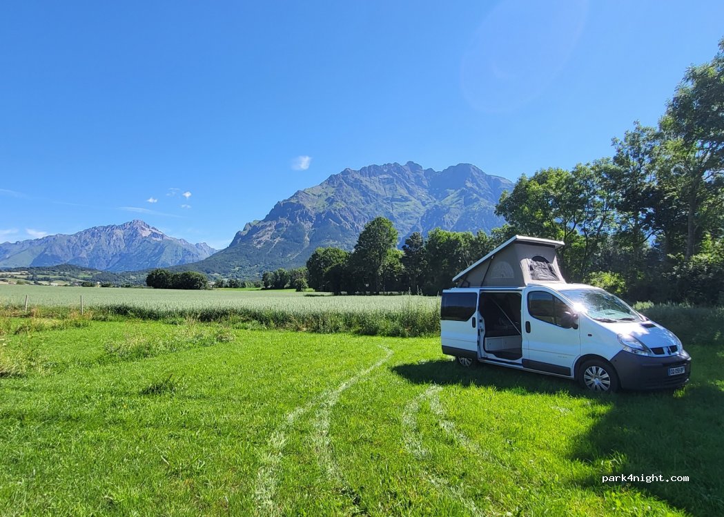 Camping Le Champ des Cimes — foto