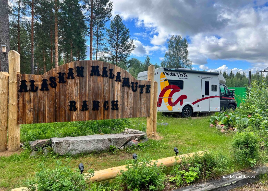 Vacation at the Alaskan Malamute Ranch — foto 3