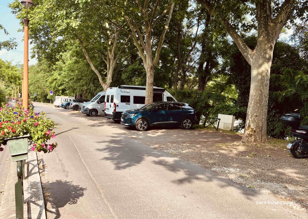 (92800) Puteaux - 3 Allée de l'Écluse — foto