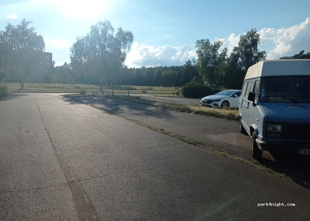 (01983) Großräschen - 7 Karl-Marx-Straße — foto