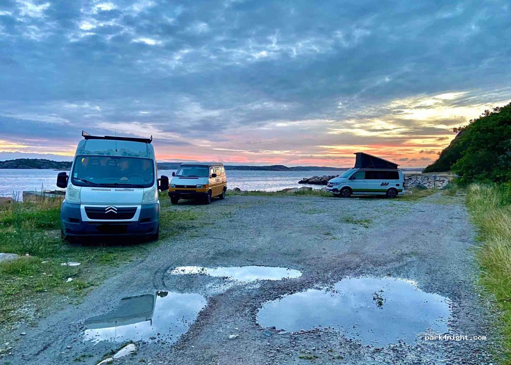 (457 41) Fjällbacka - Russekärr — foto 3