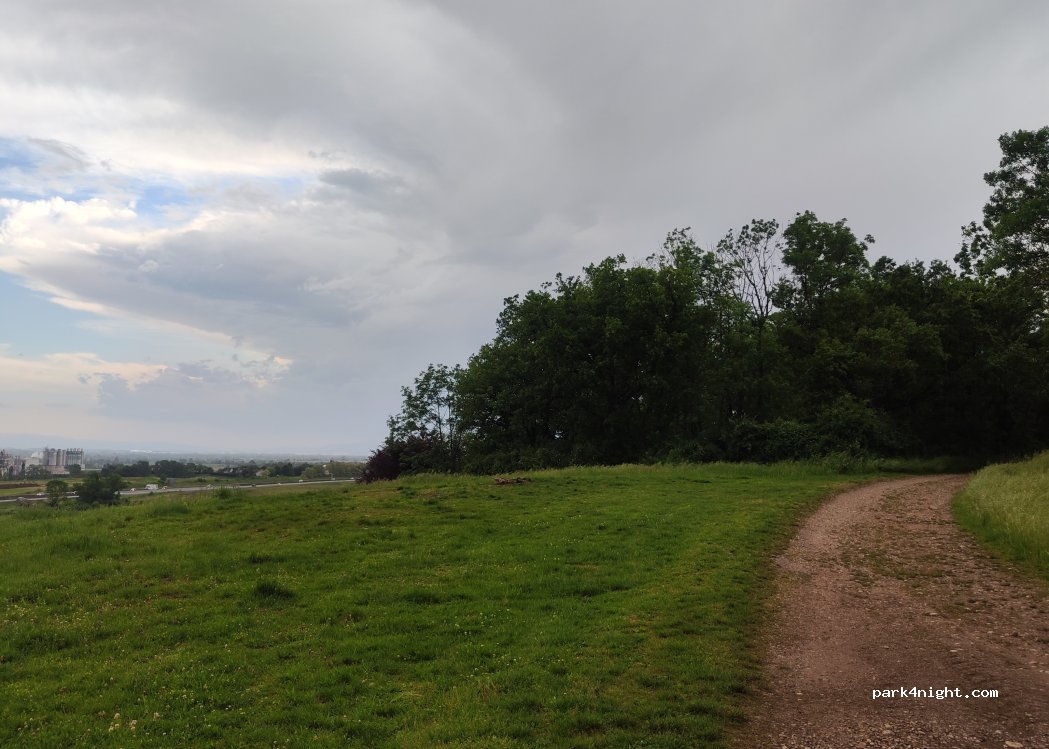 (01360) Bressolles - Unnamed road — foto 4