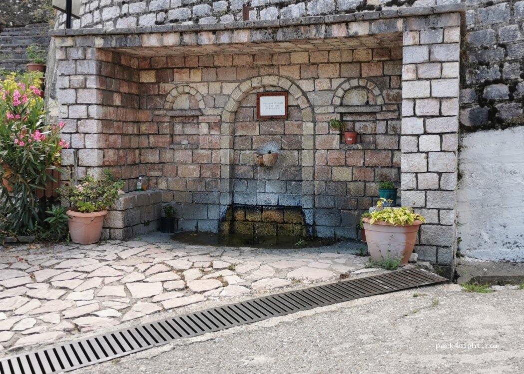 (264 42) Granitsa - 2 Ροϊκού — foto