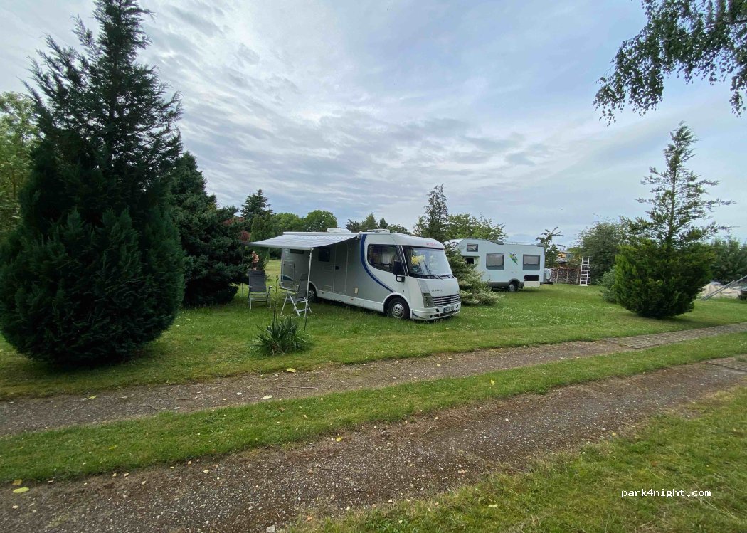 (17089) Grischow - 31A Dorfstraße — foto